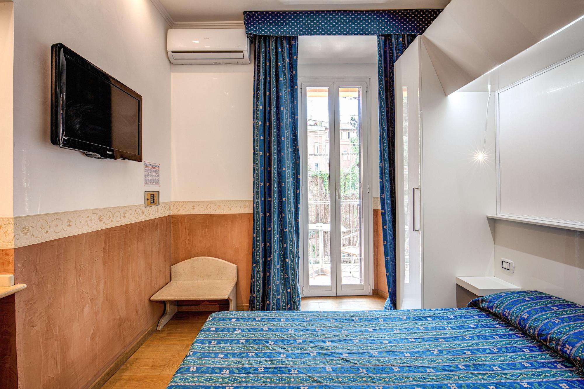 Hotel Verona Roma Esterno foto